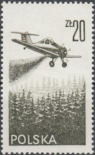 Potovn znmka Polsko 1977 Letadlo PZL-106 Kruk Mi# 2484