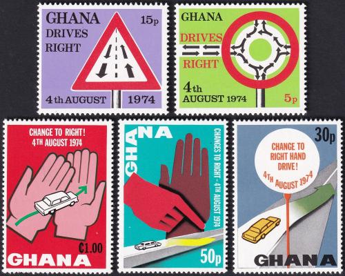 Potovn znmky Ghana 1974 zen vpravo Mi# 572-76